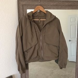 Lululemon Brown Windbreaker Jacket